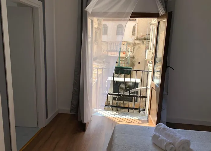 Cialoma 4*