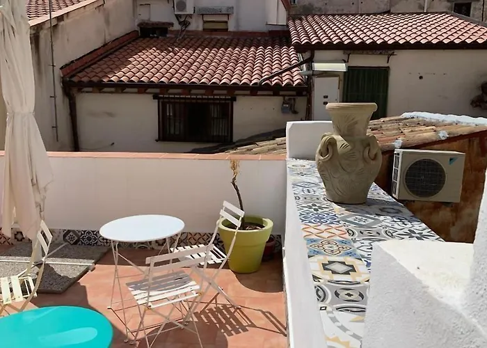 Cialoma Oda ve Kahvaltı 4*