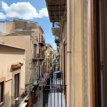 Cialoma Panzió Palermo