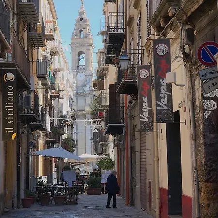 فندق مبيت وإفطار Cialoma باليرمو