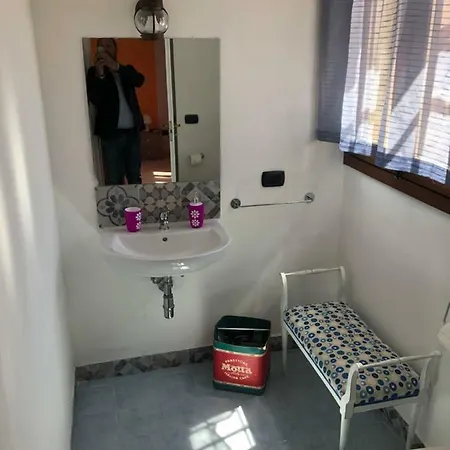 Cialoma فندق مبيت وإفطار